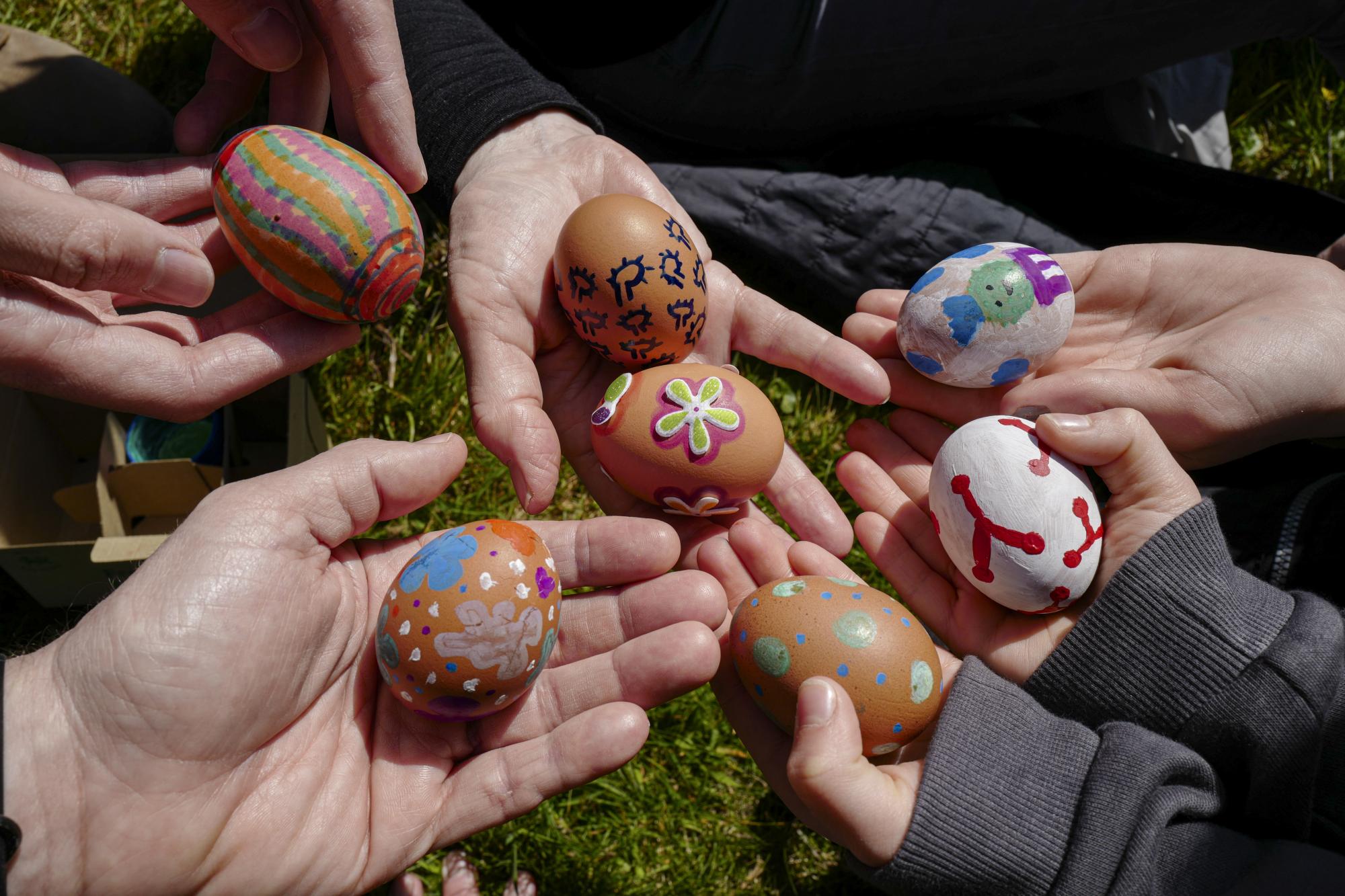 Ці великодні традиції не змінились із козацьких часів: ви про них знаєте?